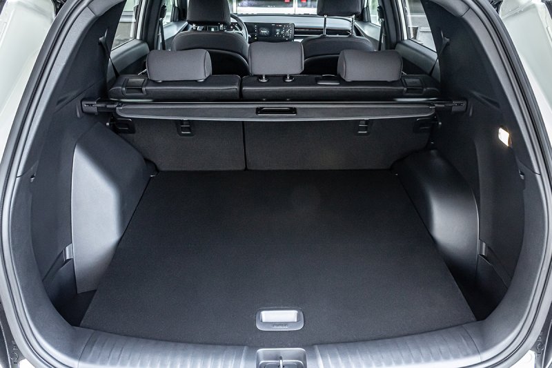 TORRES 1,5GDI 2WD AT STYLE MY25 bílá/ černá střecha