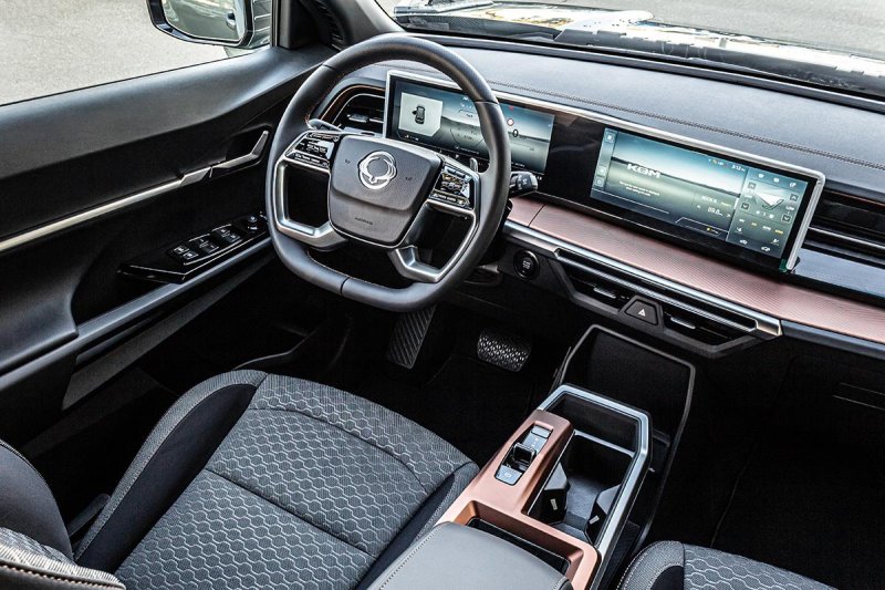 KGM Torres 1,5 GDI 4WD AT Style