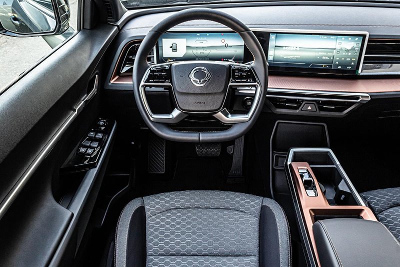 KGM Torres 1,5 GDI 4WD AT Style