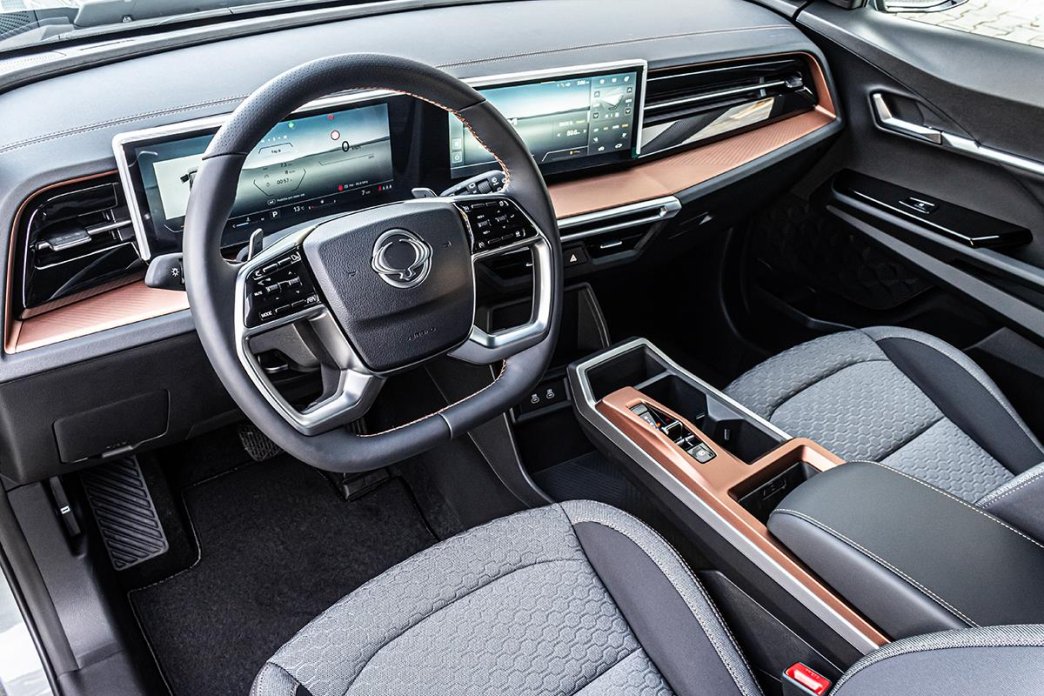 KGM Torres 1,5 GDI 4WD AT Style