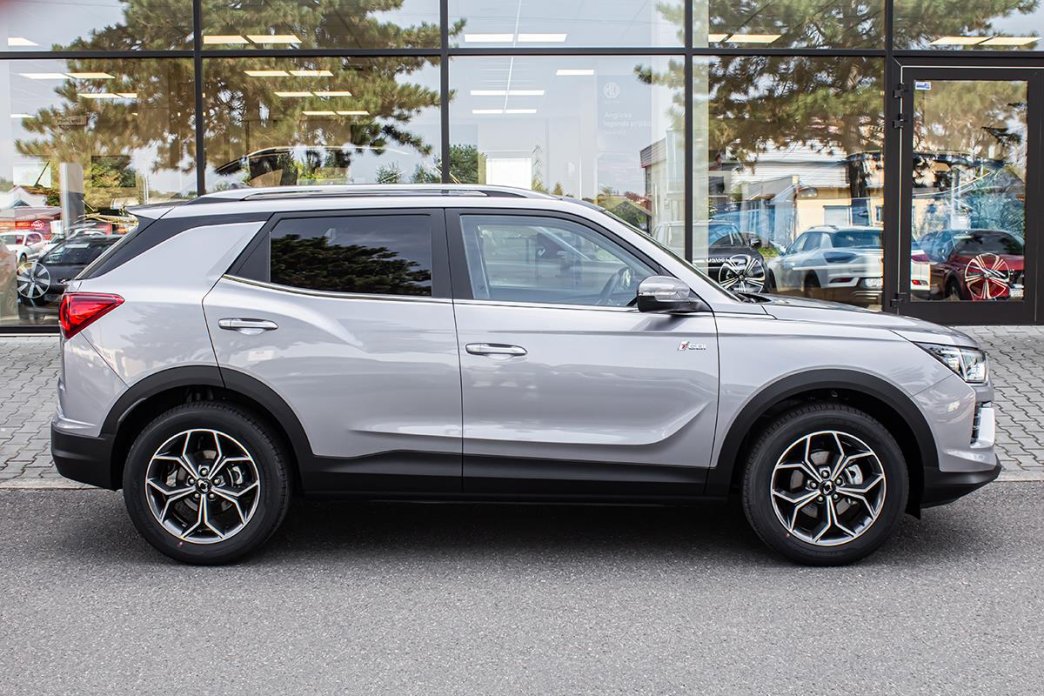 KGM Korando 1,5 T GDI 2WD MT Style + TECH