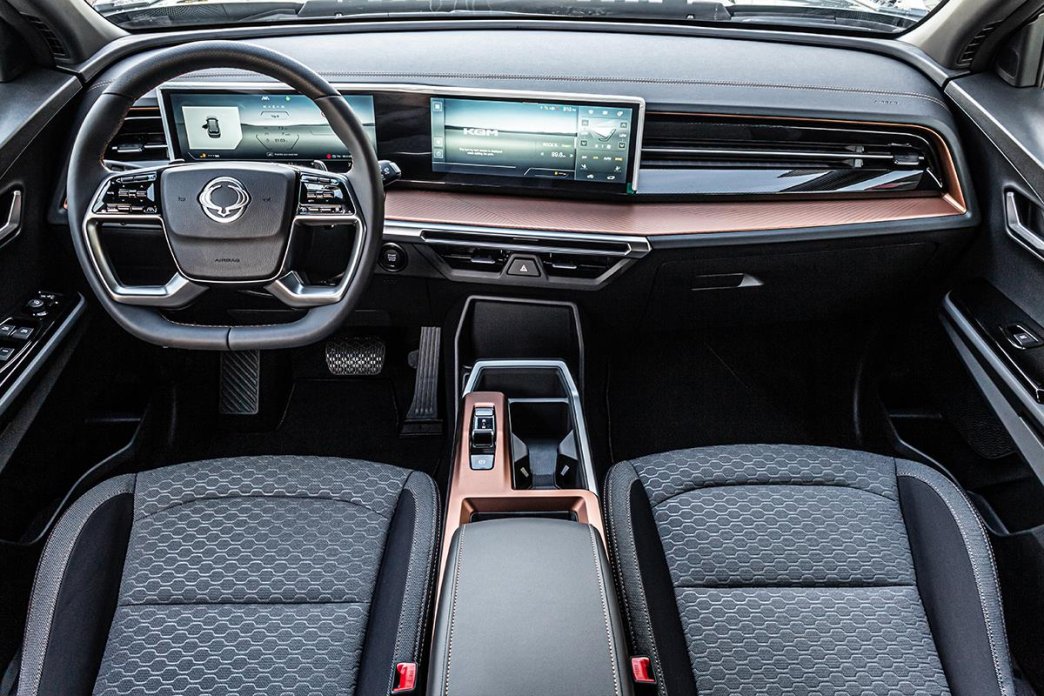 KGM Torres 1,5 GDI 2WD AT  Style